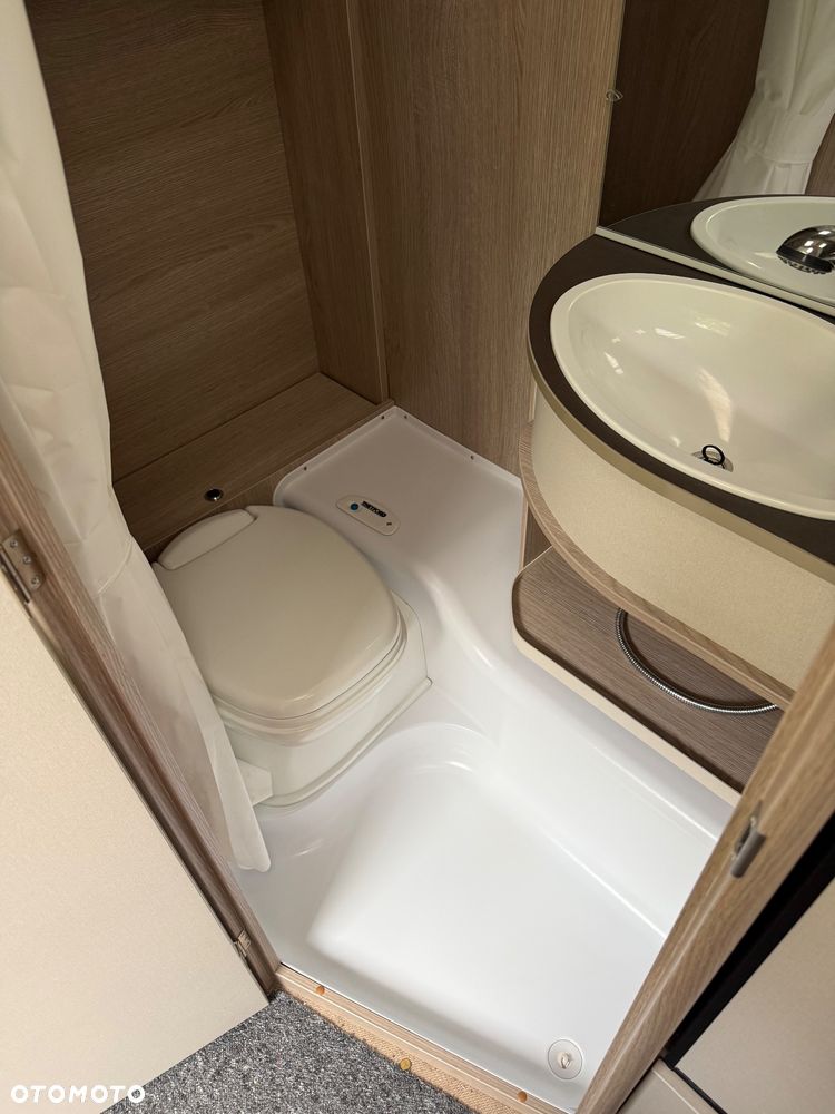 Burstner Premio Life 425 plus - 23