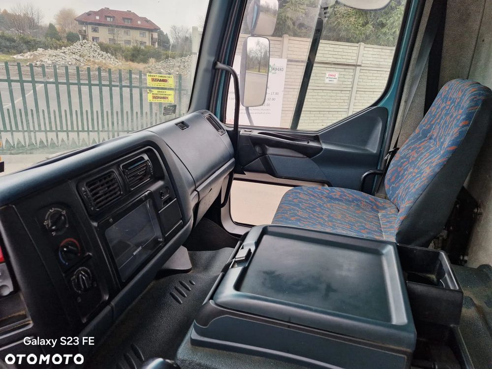 Renault PREMIUM - 26