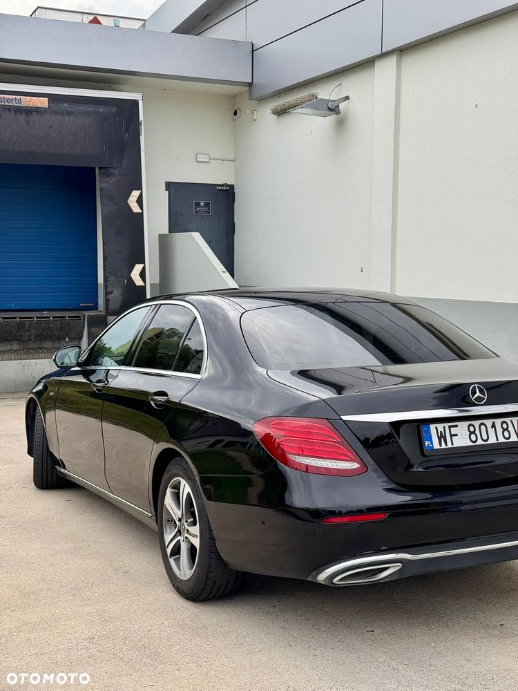 Mercedes-Benz Klasa E 220 d 9G-TRONIC Avantgarde - 3