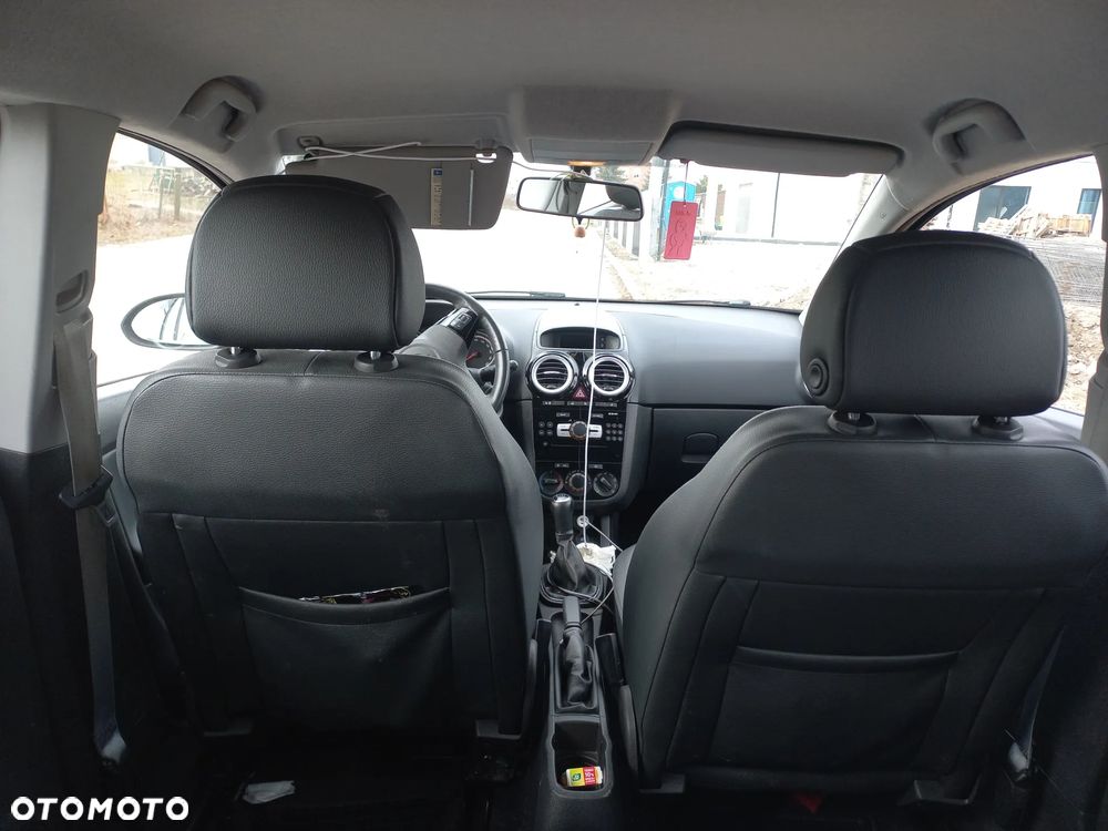 Opel Corsa 1.4 16V Sport - 5
