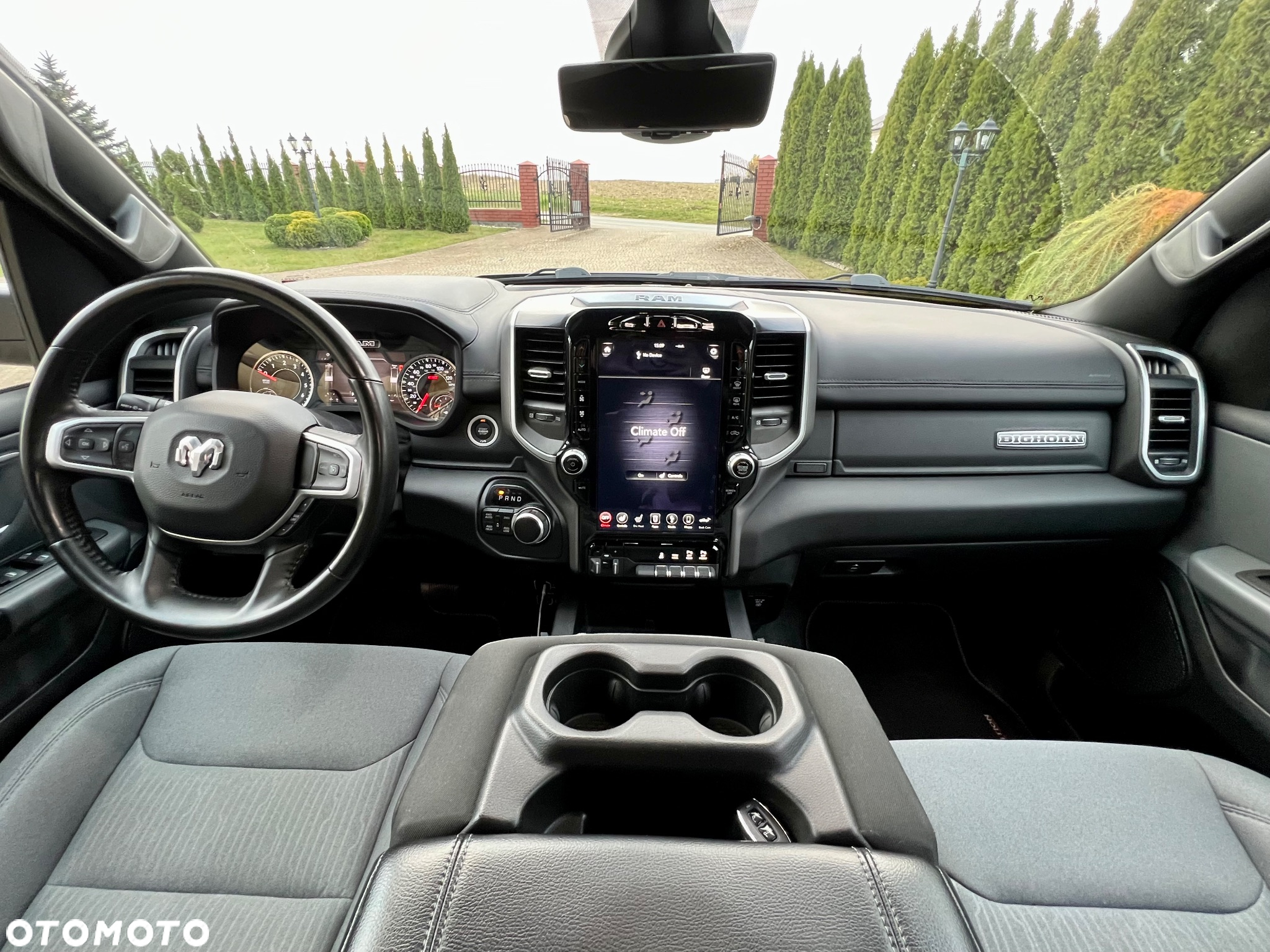RAM 1500 Quad Cab Longbed Bighorn - 8