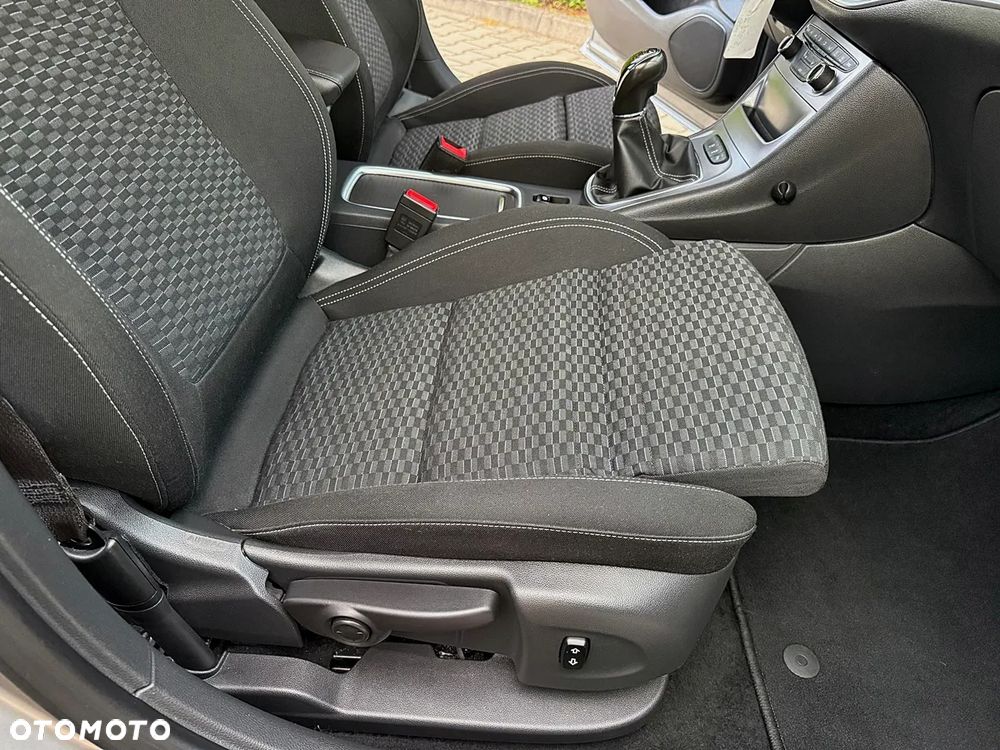 Opel Astra 1.6 D (CDTI) Innovation - 21