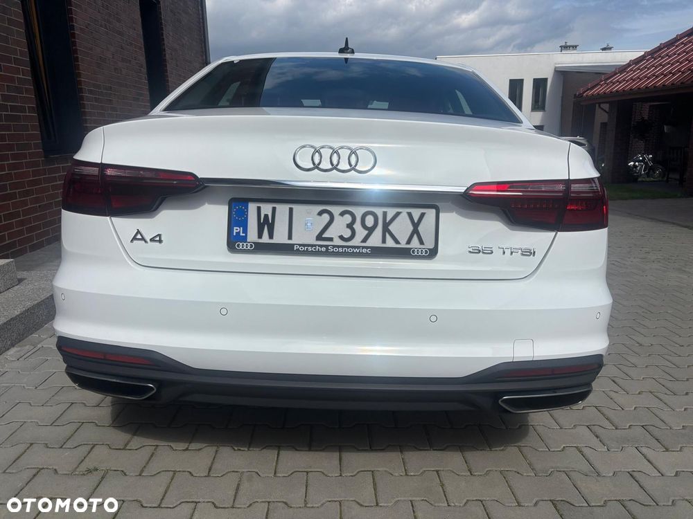 Audi A4 Limousine - 8