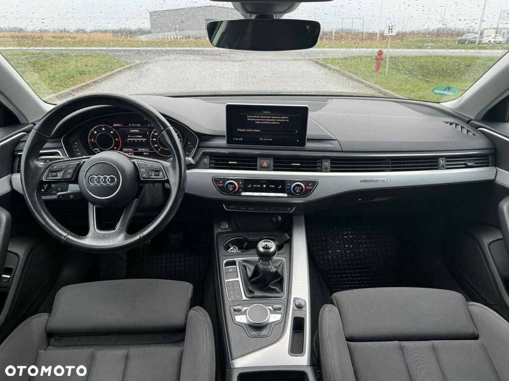 Audi A4 Limousine - 28