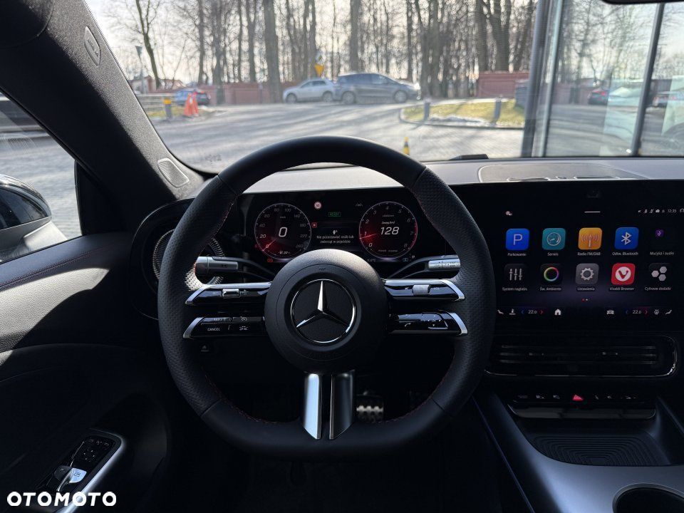 Mercedes-Benz CLA - 6