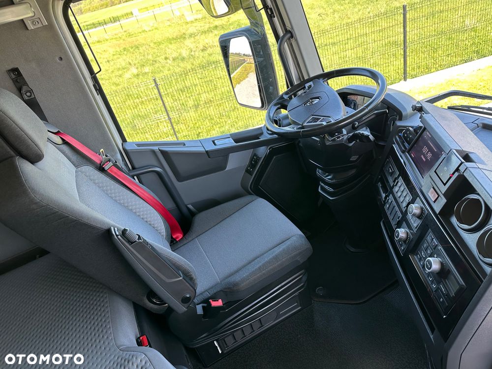 Renault T480 High ACC z Niemiec - 18