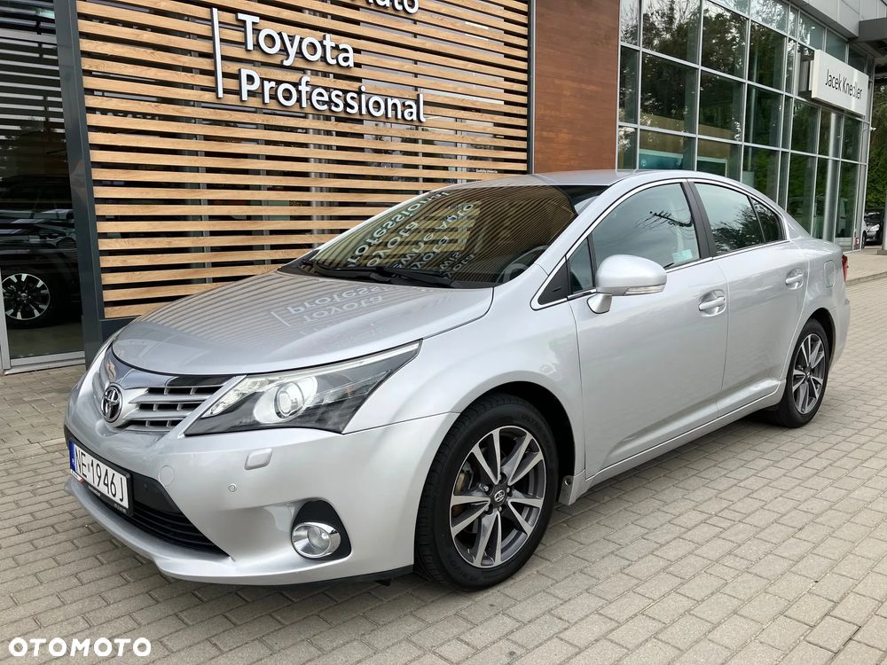 Toyota Avensis 1.8 Premium - 2