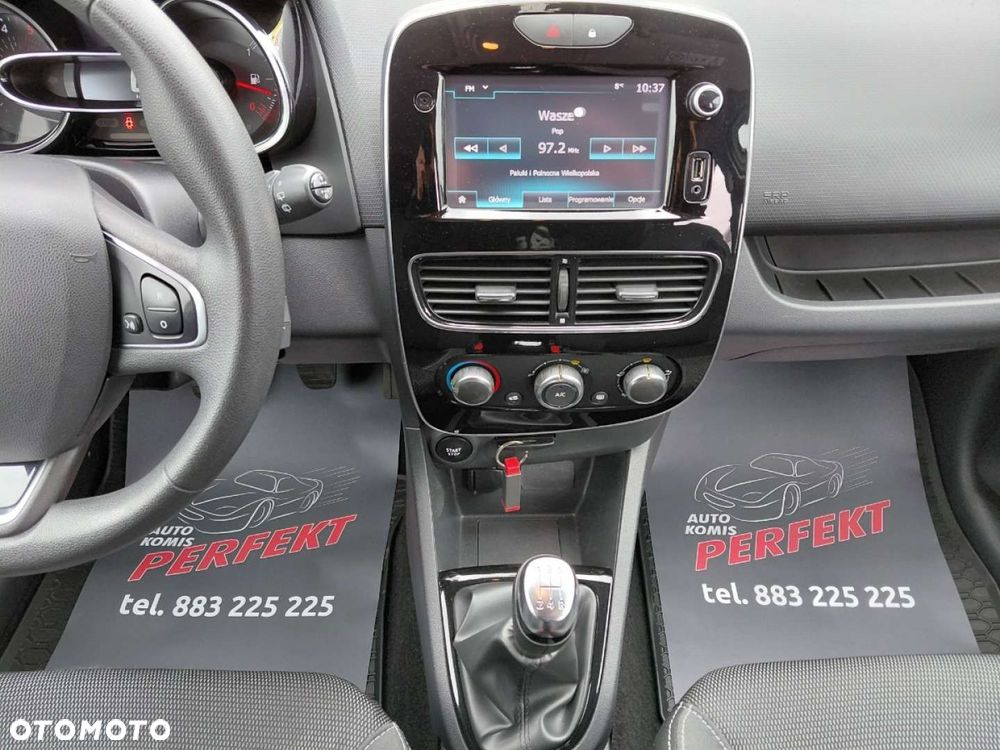 Renault Clio - 19