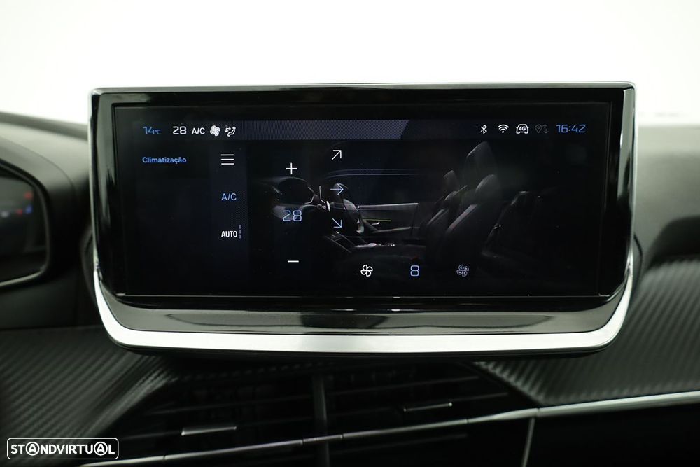 Peugeot 2008 1.2 PureTech Allure - 11