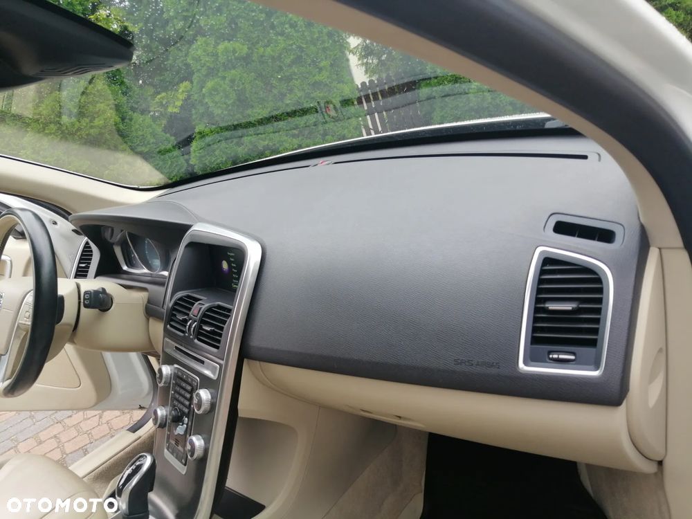 Volvo XC 60 T5 Drive-E Summum - 32
