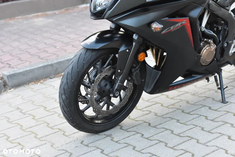 Honda CBR - 25