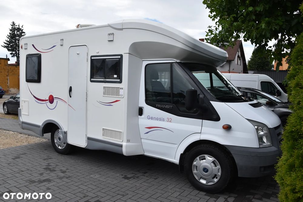Ford Transit Challenger Genesis 32 - 2