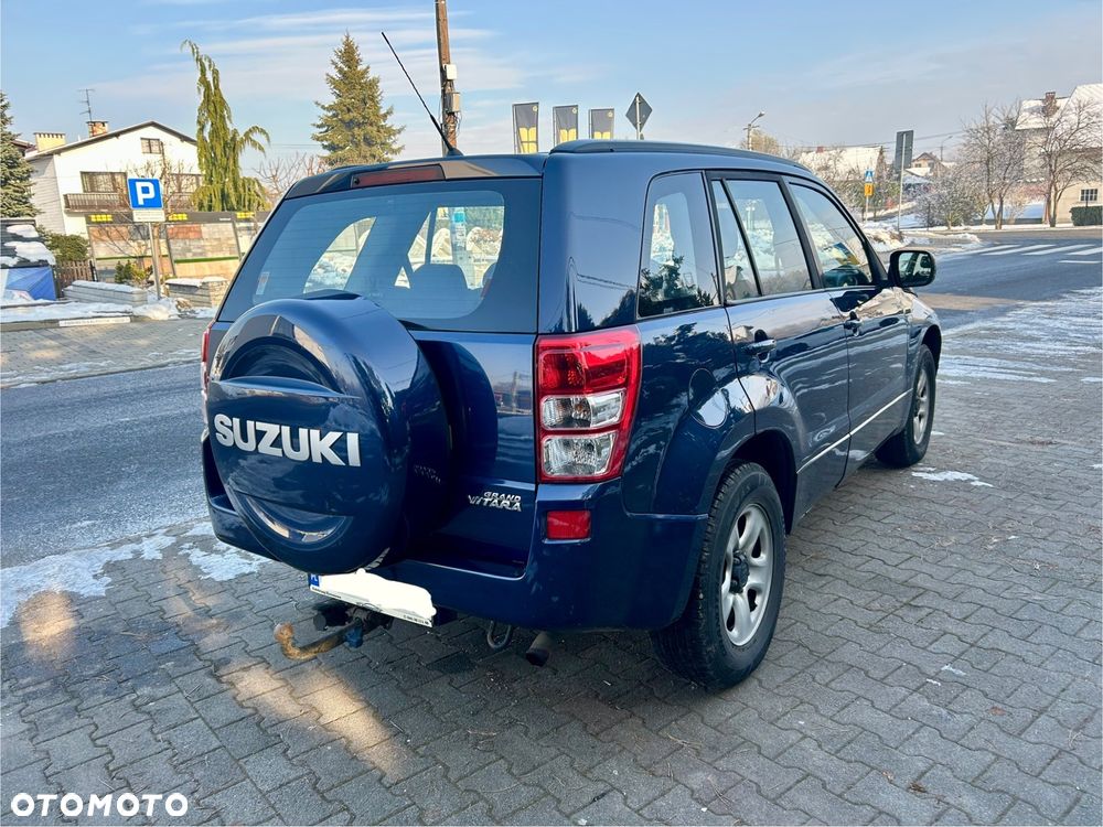 Suzuki Grand Vitara 2.0 - 4