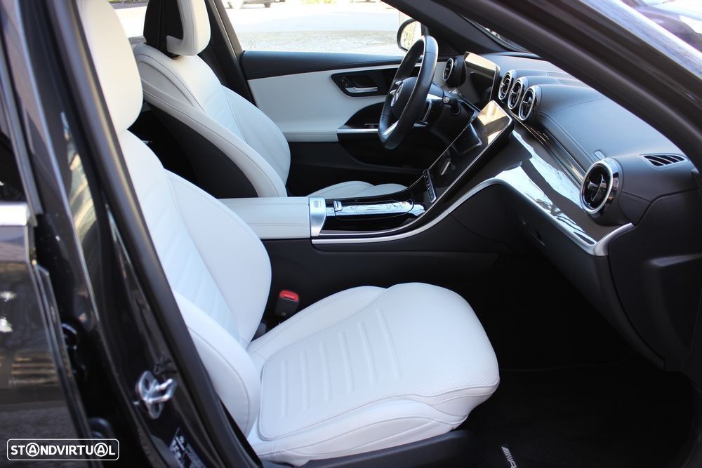 Mercedes-Benz C 300 d AMG Line - 29