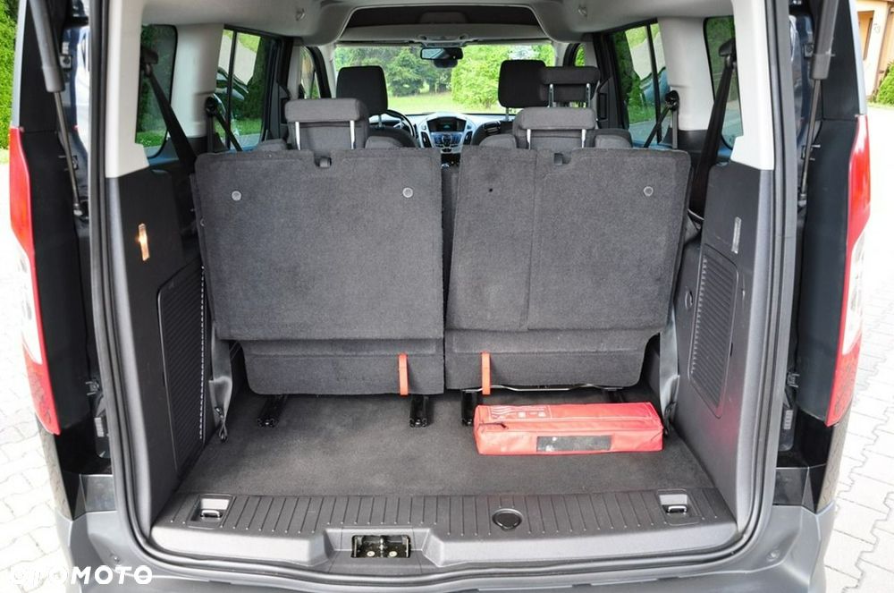 Ford Tourneo Connect - 26
