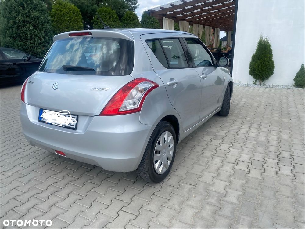 Suzuki Swift 1.2 Comfort Plus - 8