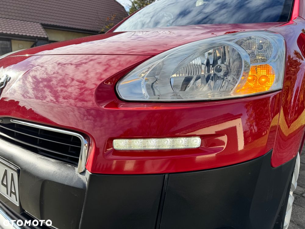 Peugeot Partner Tepee HDi FAP 90 Escapade - 8