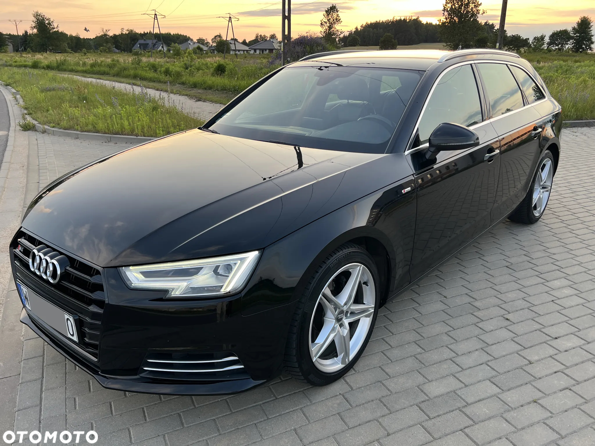 Audi A4 2.0 TDI Sport S tronic - 37