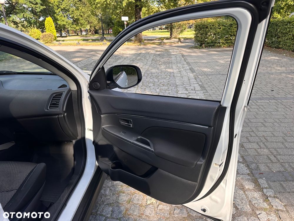 Mitsubishi ASX 1.8 DI-D 4WD Instyle - 20