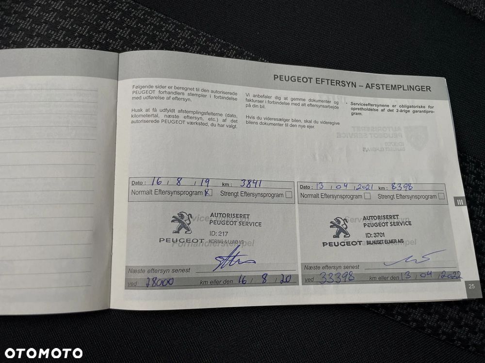 Peugeot 3008 1.2 PureTech GPF Allure S&S - 38