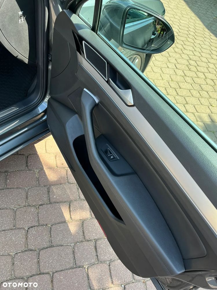 Volkswagen Passat 2.0 TDI BMT SCR Highline DSG7 - 27