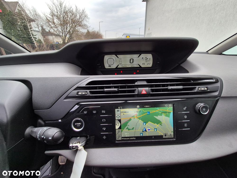Citroën C4 Picasso - 12