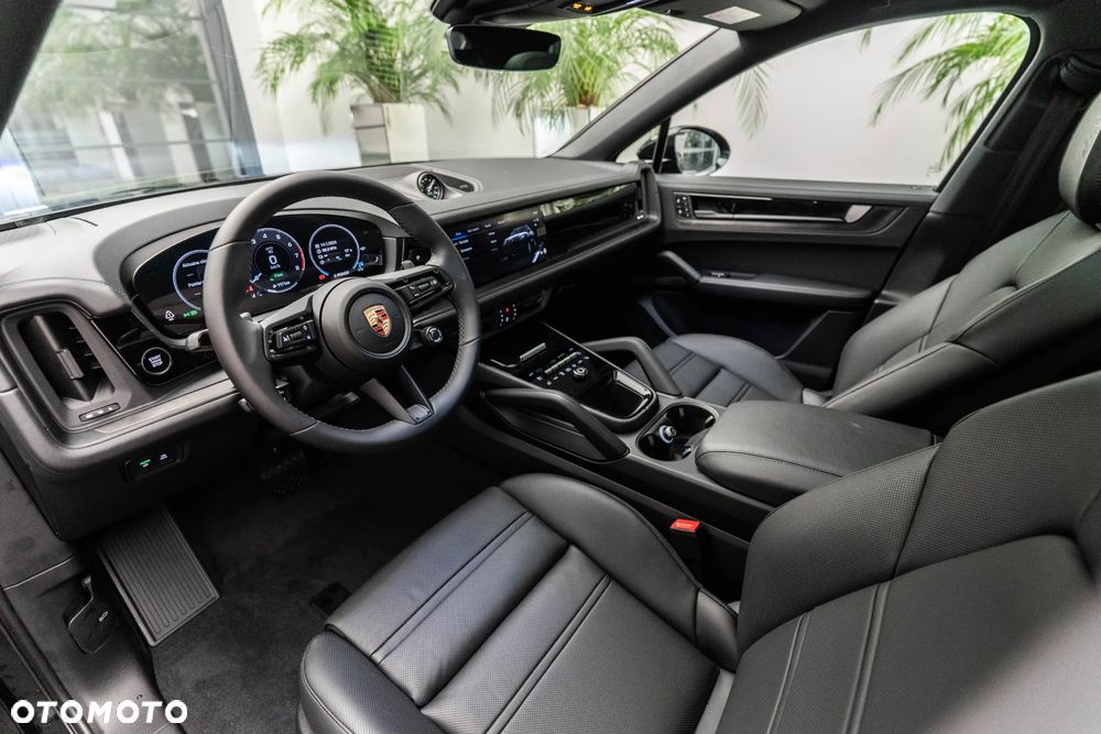 Porsche Cayenne E-Hybrid PHEV - 9