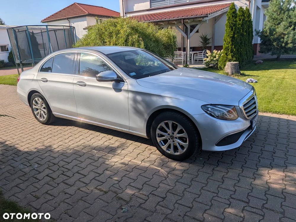 Mercedes-Benz Klasa E - 8