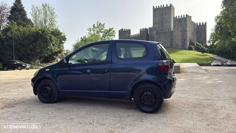 Toyota Yaris 1.0 Base C/Radio - 5