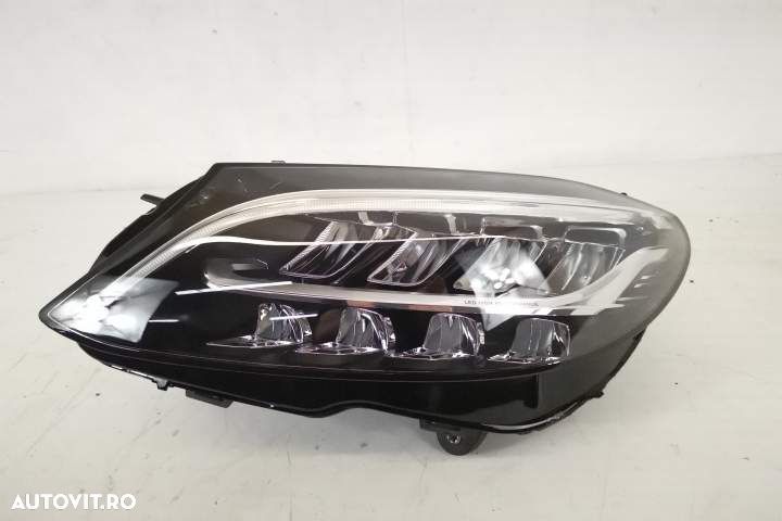 Far Stanga original Led High Performance Impecabil Mercedes-Benz  C-Cl - 1
