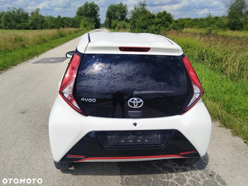 Toyota Aygo 1.0 VVT-i Color Edition - 8