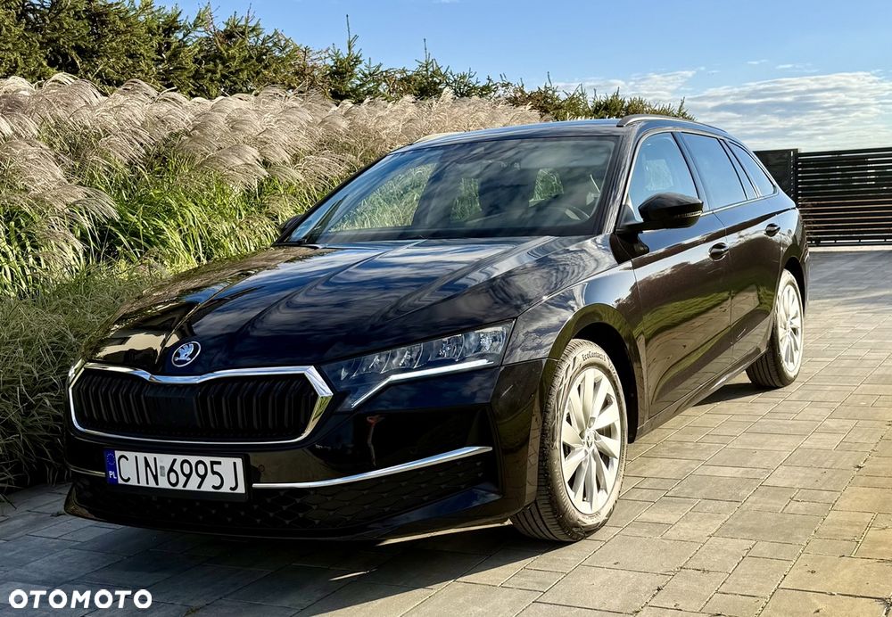 Skoda Octavia 2024 photo 3