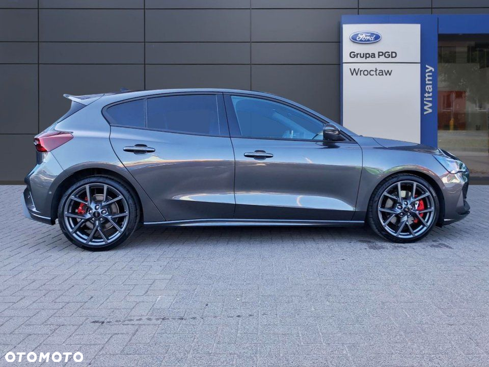 Ford Focus - 4