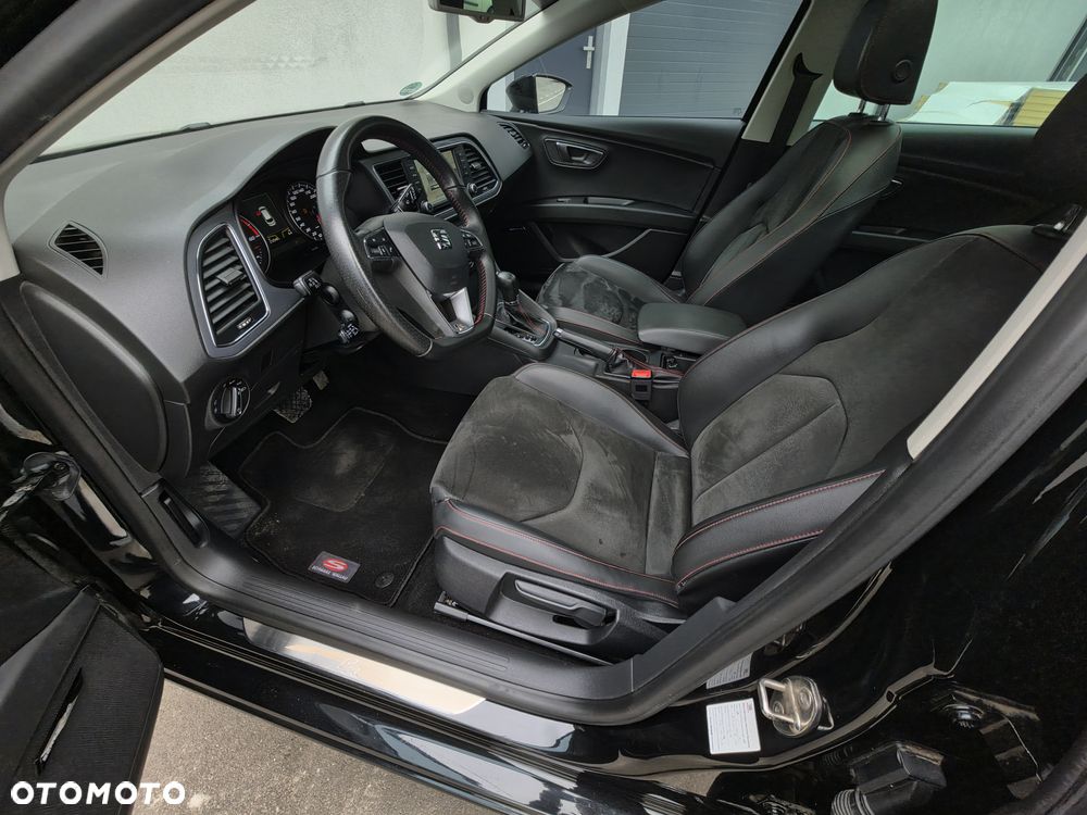 Seat Leon 2.0 TDI DPF Start&Stop DSG FR - 19