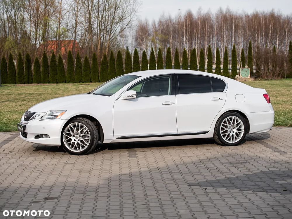Lexus GS 450h - 13