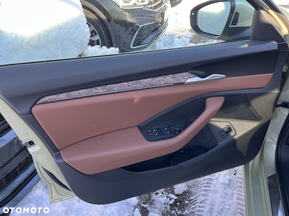 Skoda Superb 2.0 TSI 4x4 L&K DSG - 19