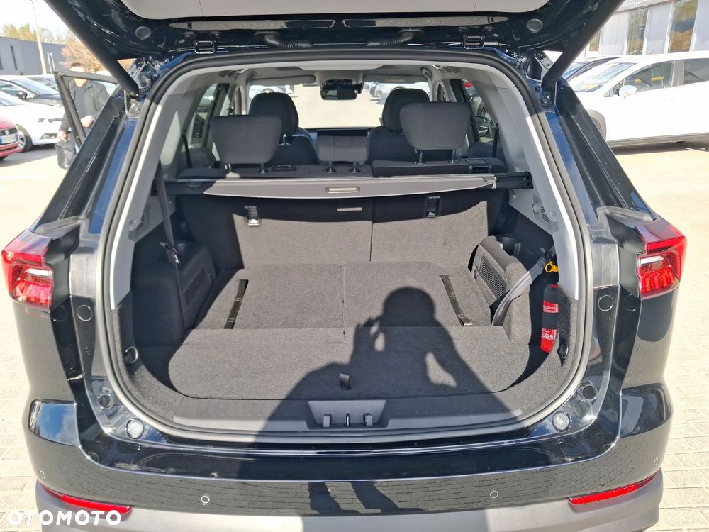Chery Tiggo 8 1.6 T-GDI Prestige DCT - 17