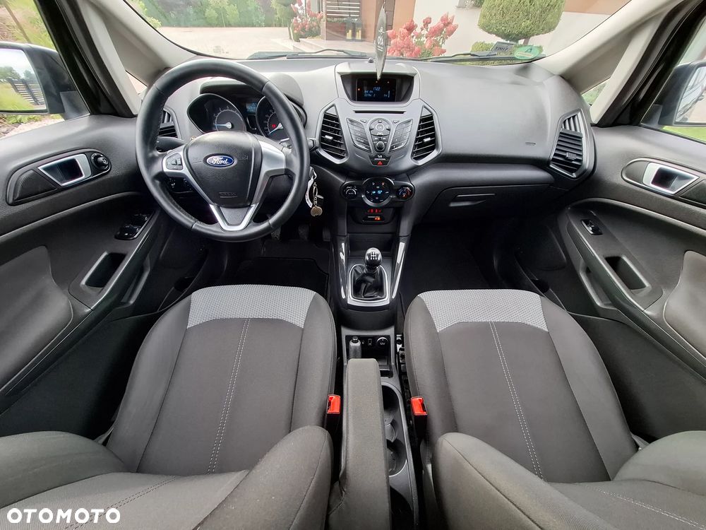 Ford EcoSport 1.0 EcoBoost TITANIUM - 32