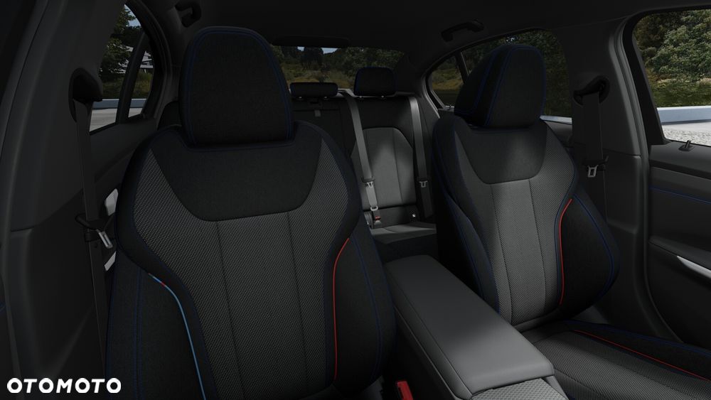 BMW Seria 3 318i M Sport - 12