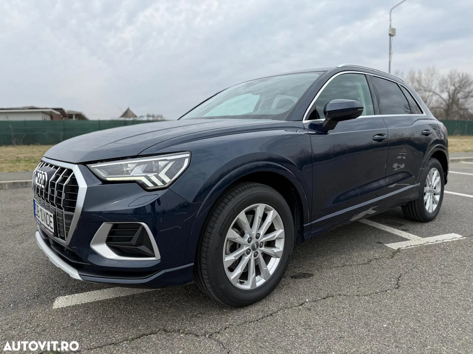 Audi Q3 2.0 40 TFSI S tronic quattro - 5