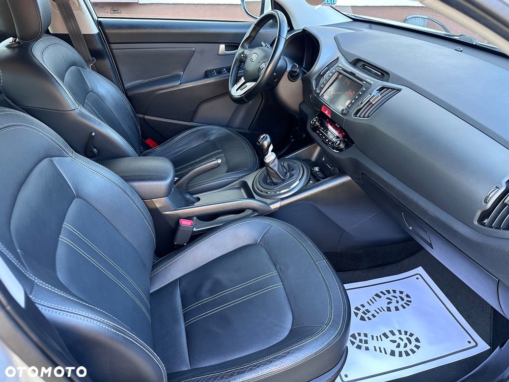 Kia Sportage 1.7 CRDI 2WD ISG Dream-Team Edition - 27
