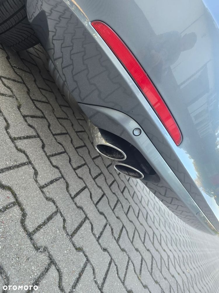 Skoda Superb 2.0 TDI Elegance DSG - 7
