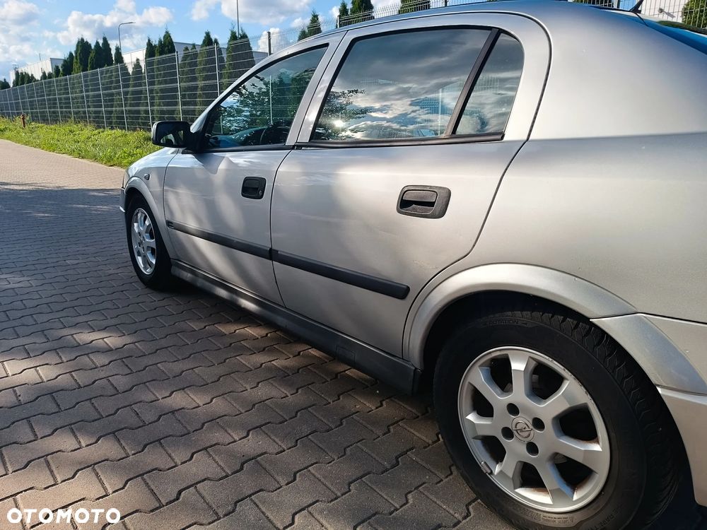 Opel Astra - 12