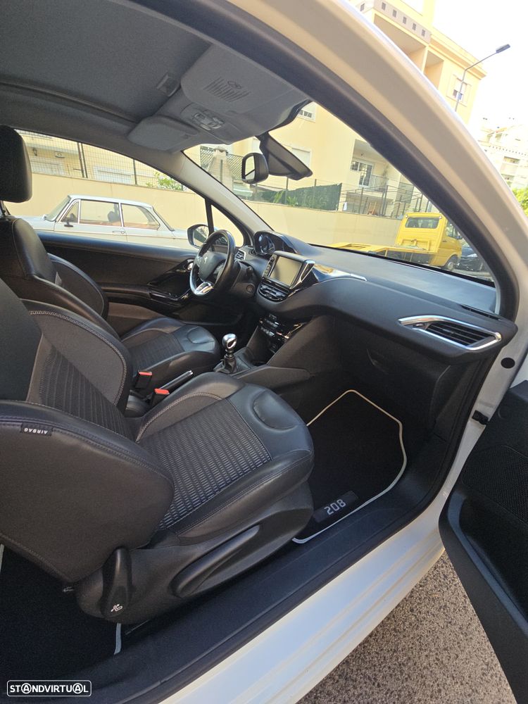 Peugeot 208 1.6 THP XY - 25