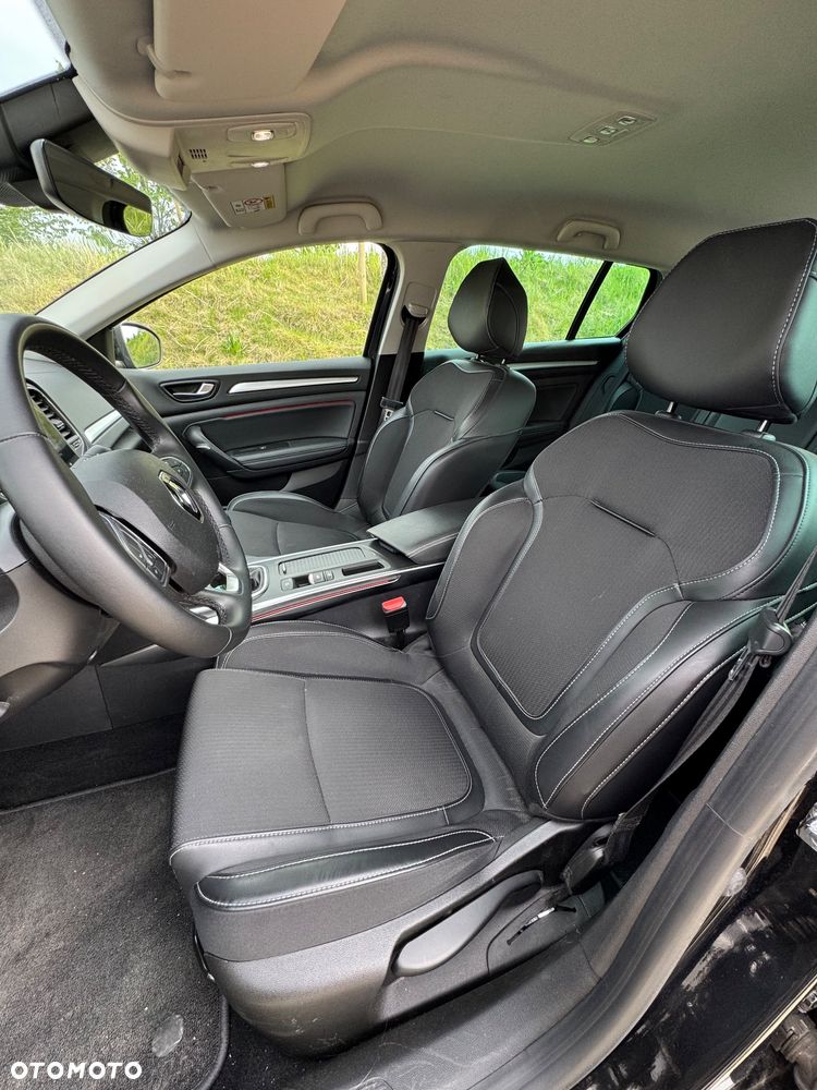 Renault Megane 1.3 TCe Intens - 21
