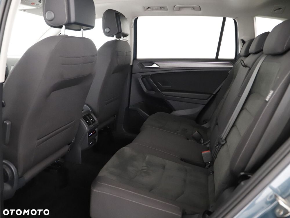 Volkswagen Tiguan Allspace 2.0 TDI 4Mot Elegance DSG - 24