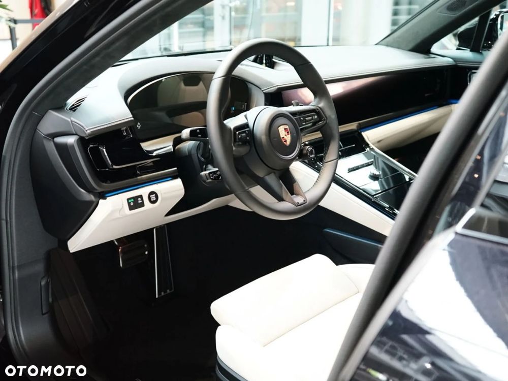 Porsche Panamera - 7