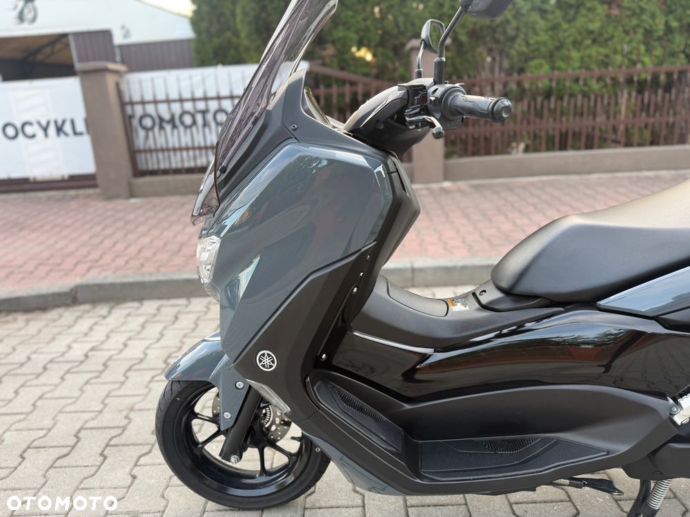 Yamaha NMAX - 22