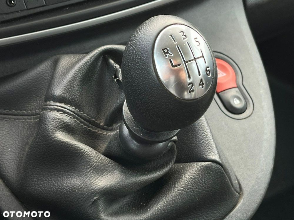 Renault Kangoo - 21