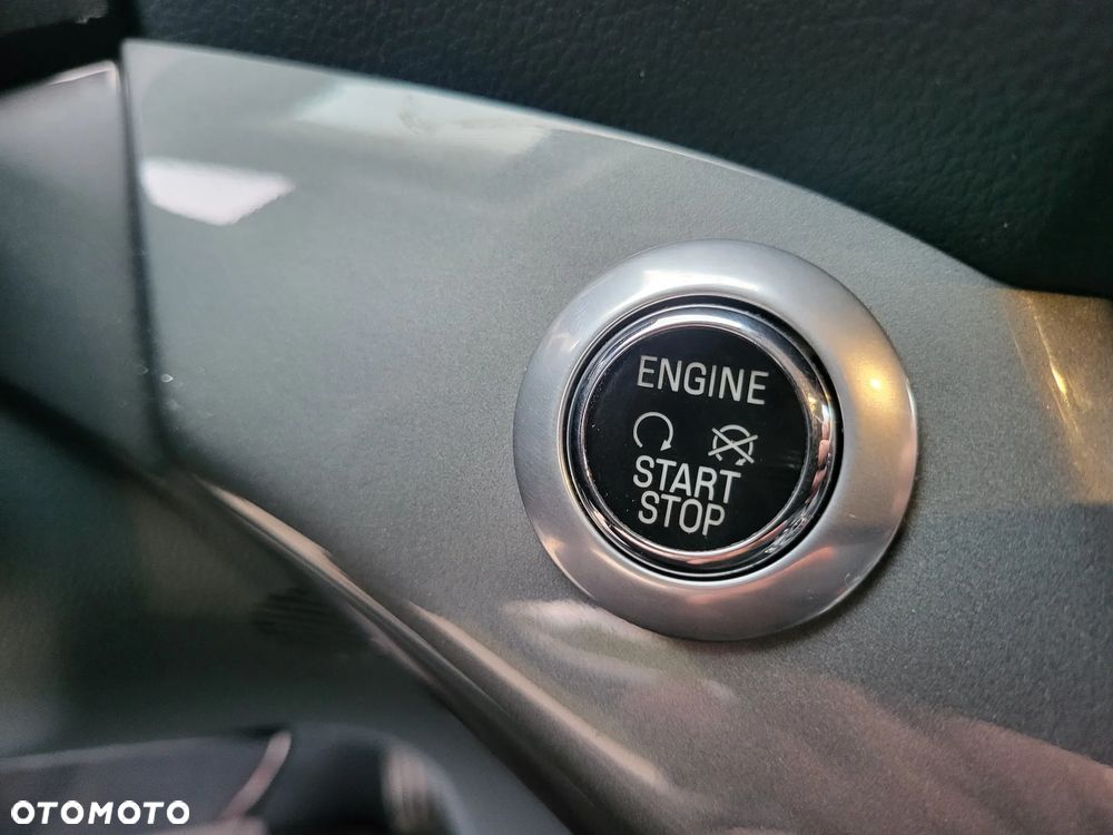 Ford Grand C-MAX 2.0 TDCi Titanium - 29